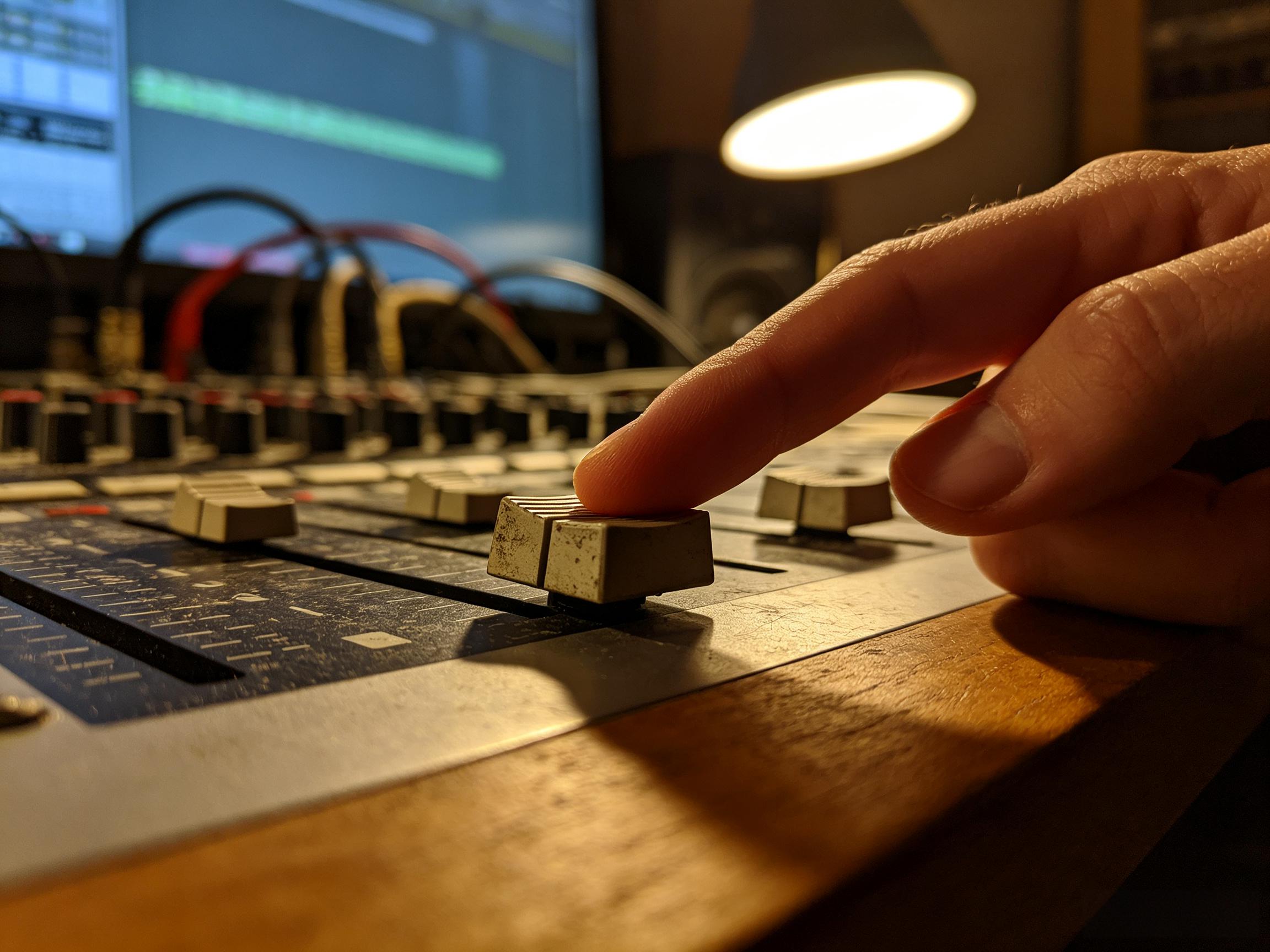 Why Genre-Specific Beats Actually Sound Like That Genre Why Genre-Specific Beats Actually Sound Like That Genre
